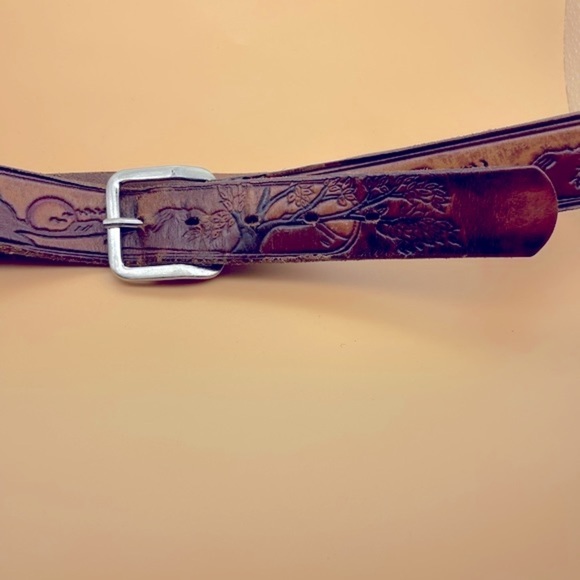 Tex Tan Embossed Leather Belt, Size 32, Vintage, Preowned - Picture 9 of 13